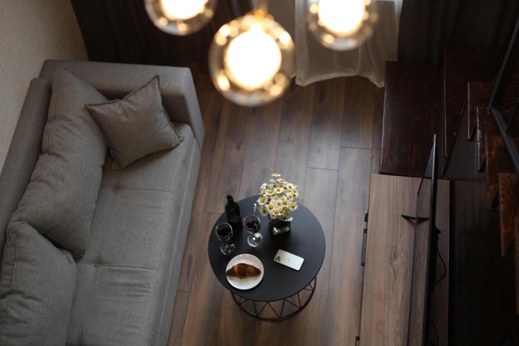 Luxury Duplex Suites - City Center Tbilisi Pokoj fotografie